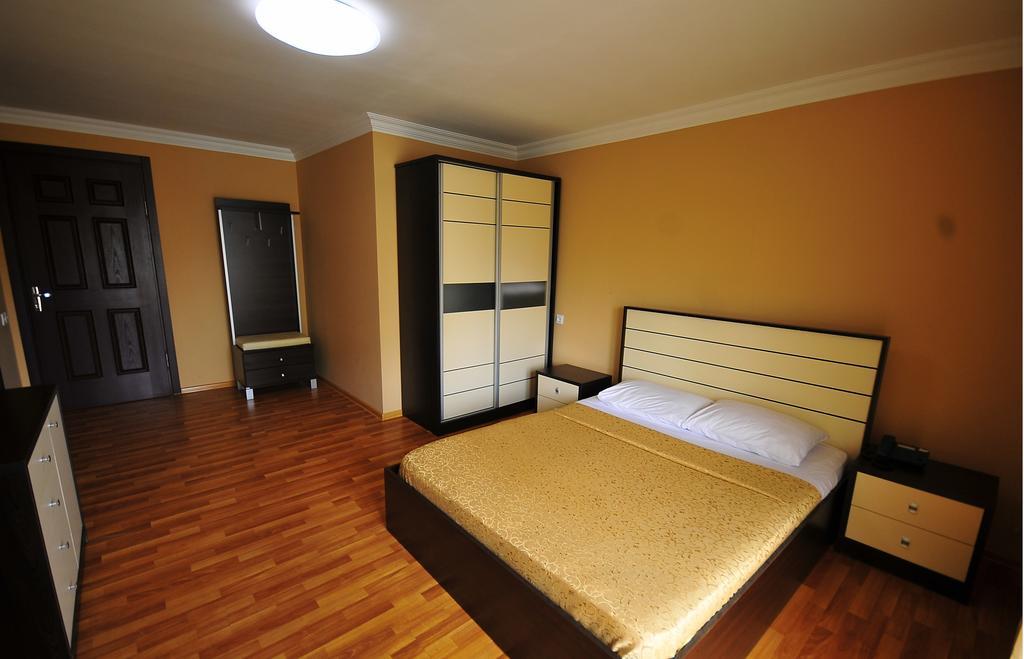 Prestige Hotel Μπατούμι Εξωτερικό φωτογραφία